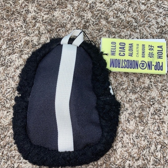 NWT Herschel Supply Co Mini Heritage Black Pouch - Picture 8 of 8